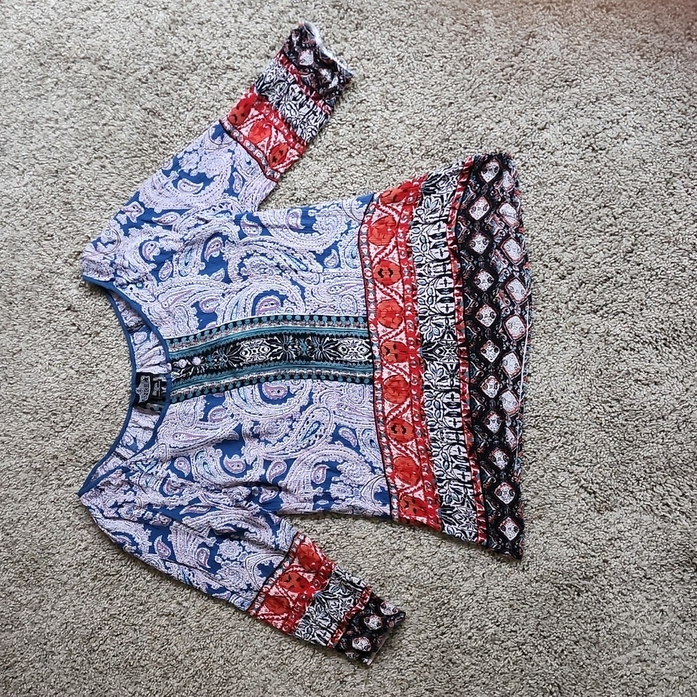 Angie Boho Peasant Top | M | Red Blue Paisley